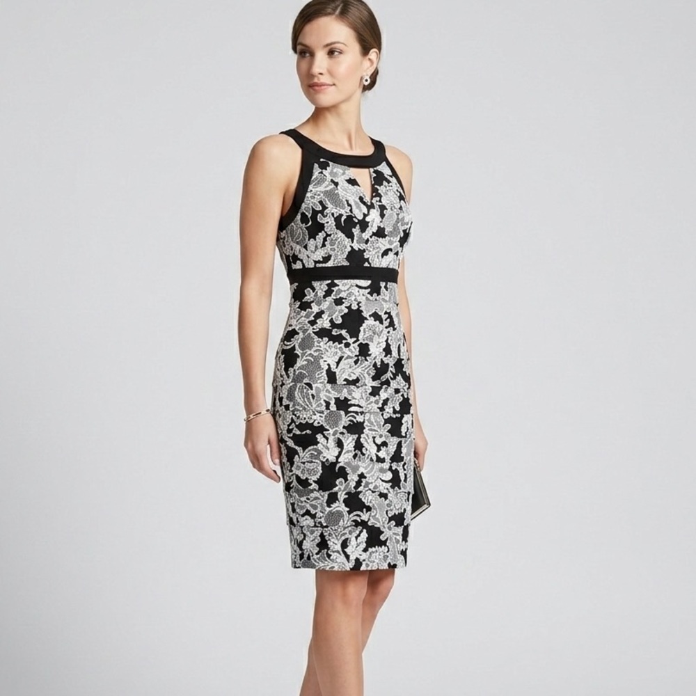 White House Black Market Instantly Slimming Lace Print Dress – Size 8